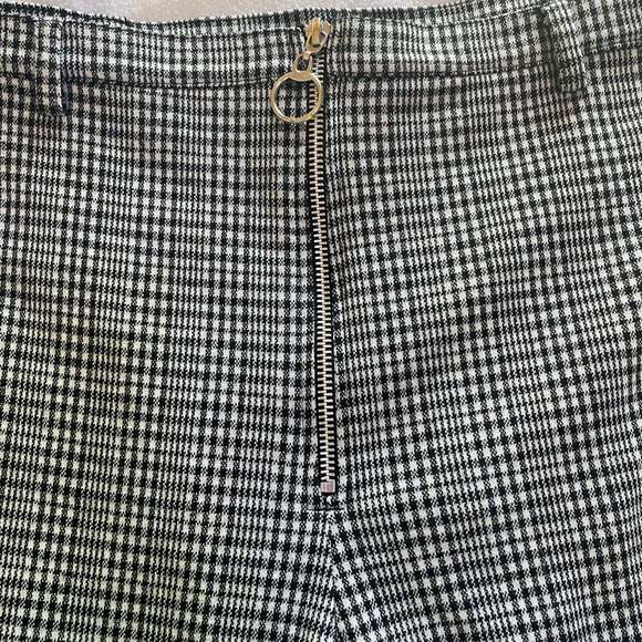 Wild Fable Black & White Plaid Pants in a Juniors XXL - Picture 3 of 4